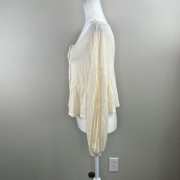 Lush Cream Waffle Knit Tie Front Peplum Babydoll Top Oversized Small/Medium NWT - Picture 7 of 13
